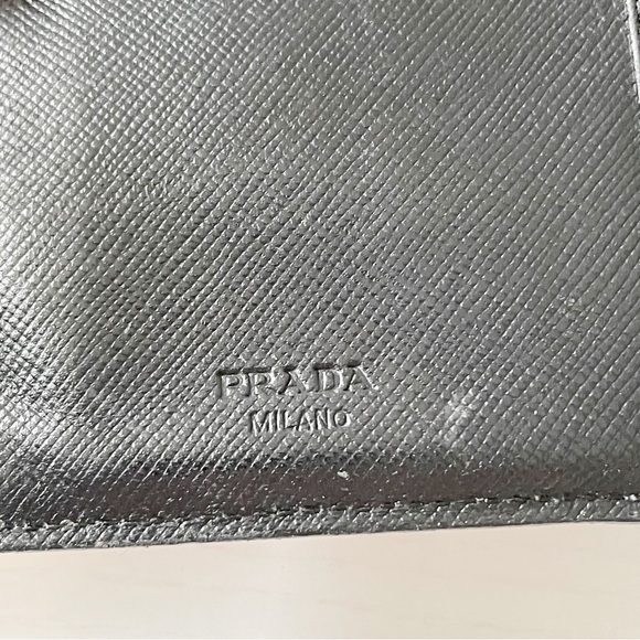 Prada black Tessuto nylon triangle logo medium bifold wallet 90s - Picture 7 of 10